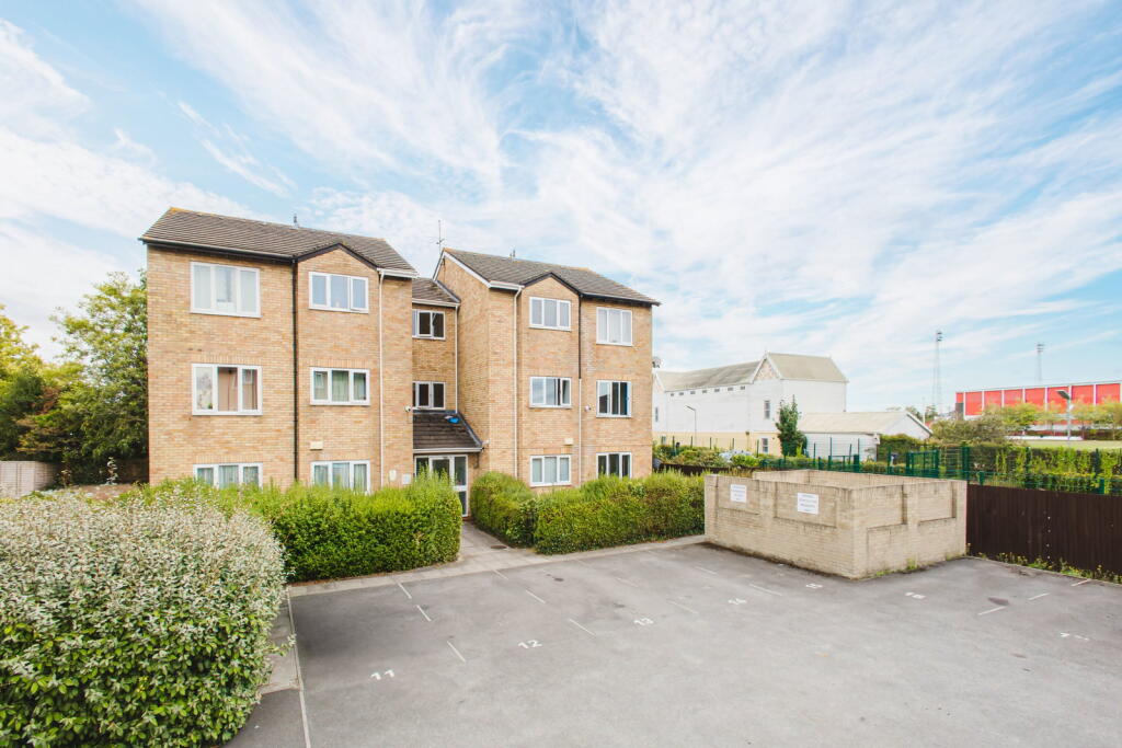 Main image of property: 20, Amber Court, Colbourne Street, Swindon, SN1 2HB