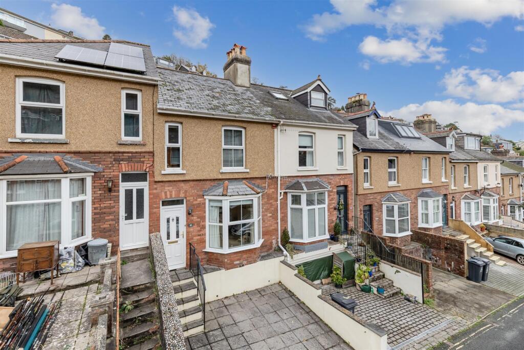 Main image of property: Ford Valley, Dartmouth