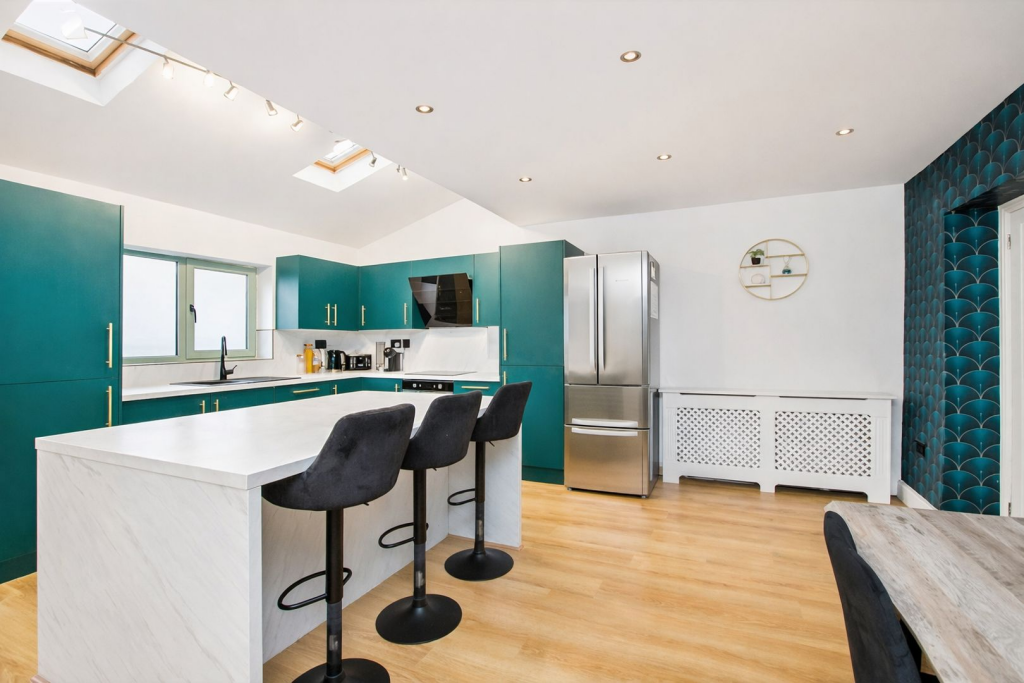 Main image of property: Cross Lane, Halifax, HX3