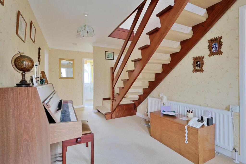 House in Poole, Lytchett Matravers - View 4