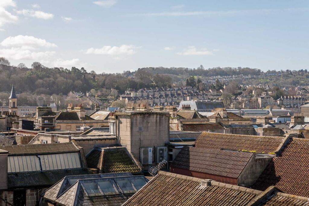 Apartment in Bath - More