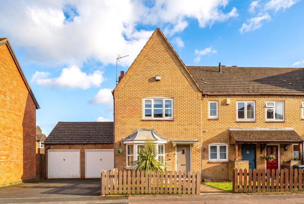 House in Solihull, Dickens Heath