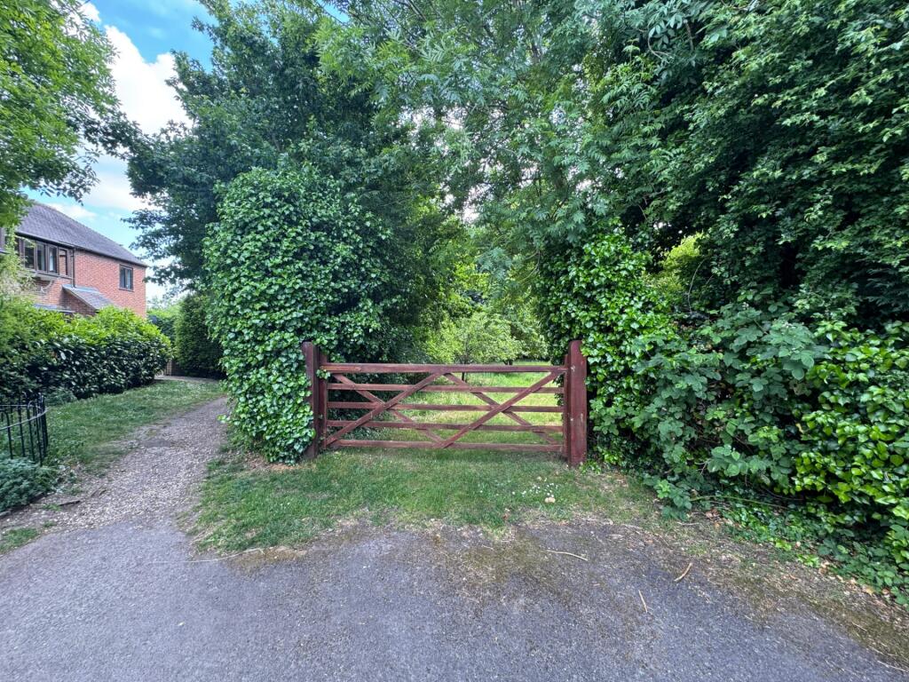 Main image of property: The Moors, Pangbourne, RG8