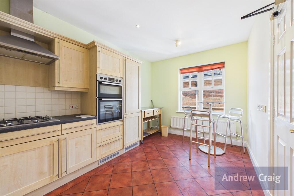Hawthorn Court, Hawthorn Road, Gosforth photo 3