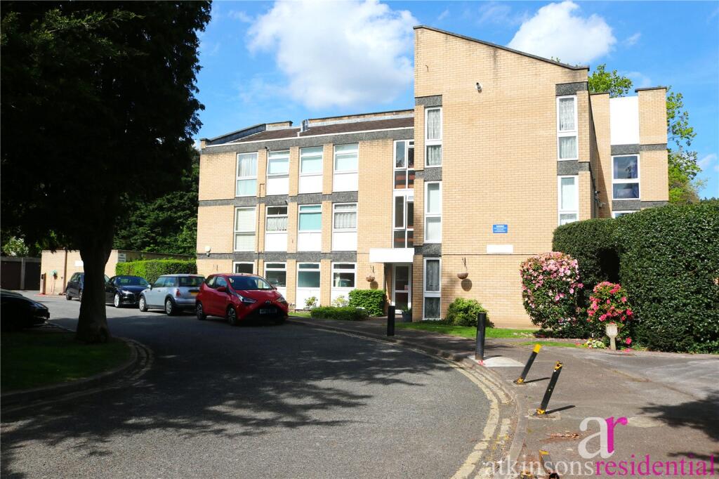 Main image of property: Lingfield Close, Enfield, Middlesex, EN1