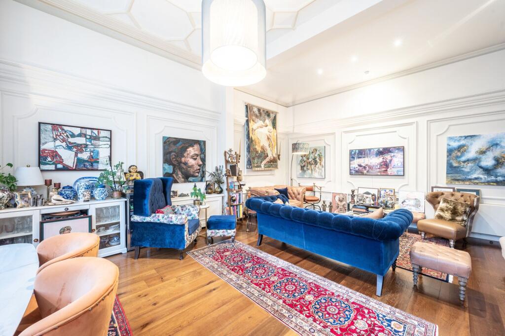 Apartment in London - View 3