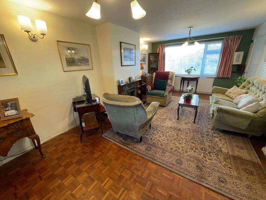 House in Folkestone, Morehall - View 5