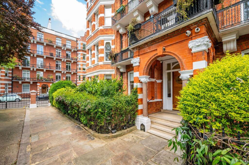 4 bedroom flat for rent