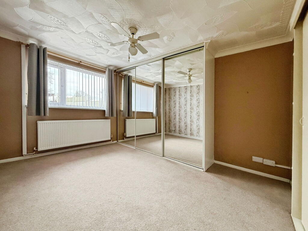 Eastfield Road, Armthorpe, Doncaster, DN3 3LD photo 4
