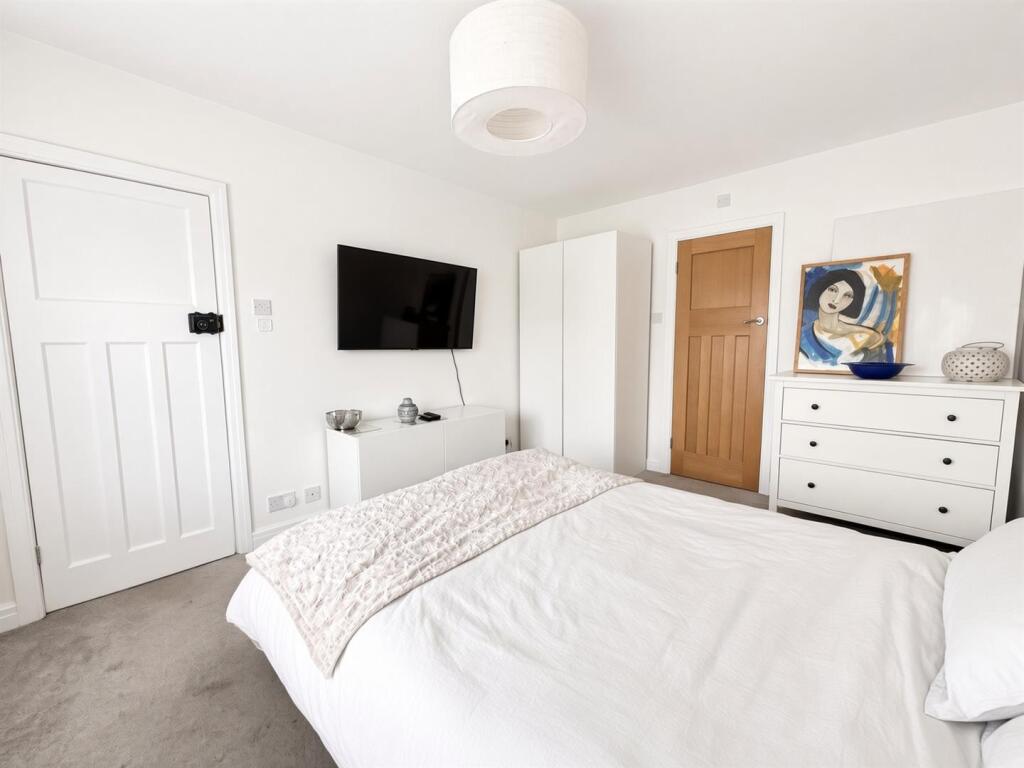 House in Wilmslow, Fulshaw Park - View 5