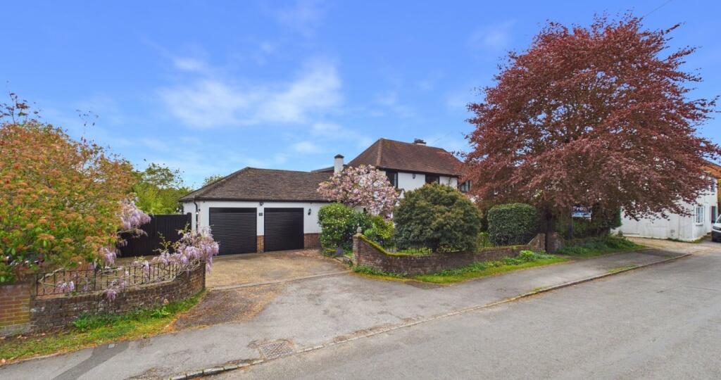 Main image of property: Treadaway Road, Flackwell Heath, High Wycombe, Buckinghamshire, HP10