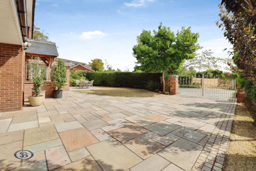 House in Crewe, Haslington - View 5