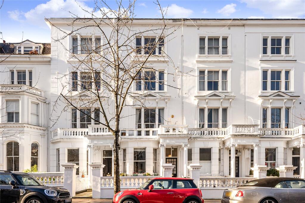 Main image of property: Palace Gardens Terrace, London, W8