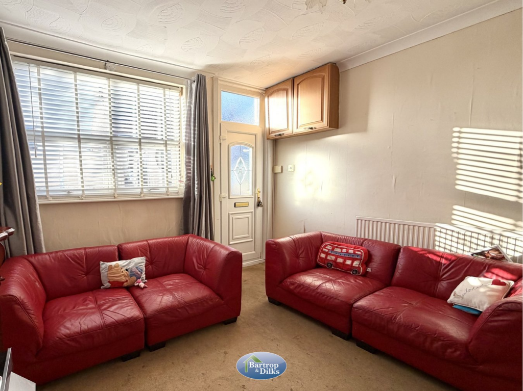 King Street, Hodthorpe, Worksop, S80 photo 2
