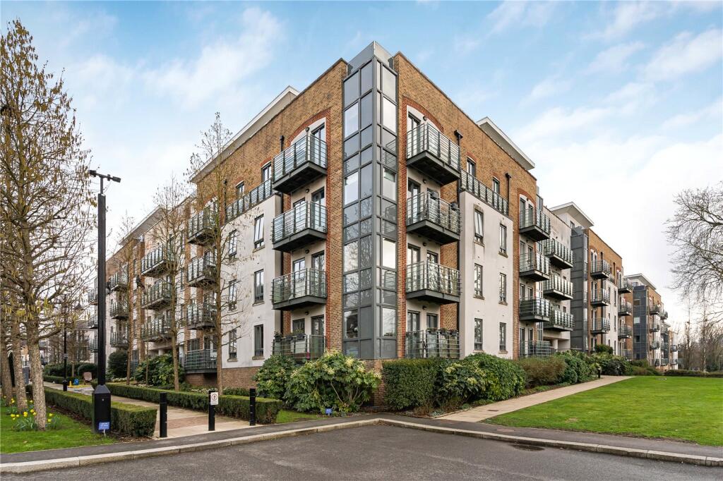 Main image of property: Holford Way, London, SW15