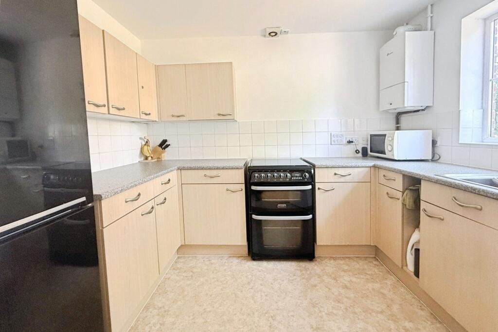 House in Rushmoor, Hampshire - View 4