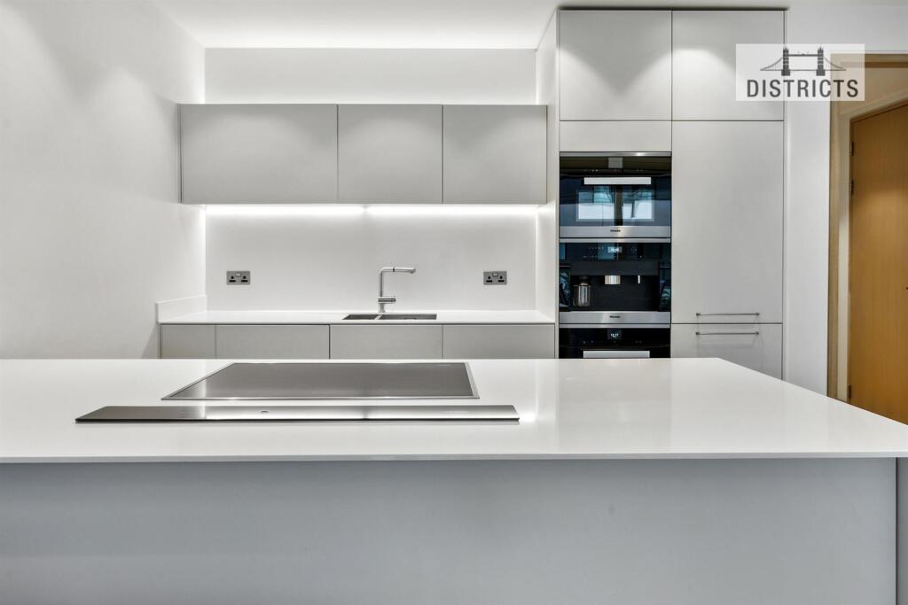 Apartment in London - View 3