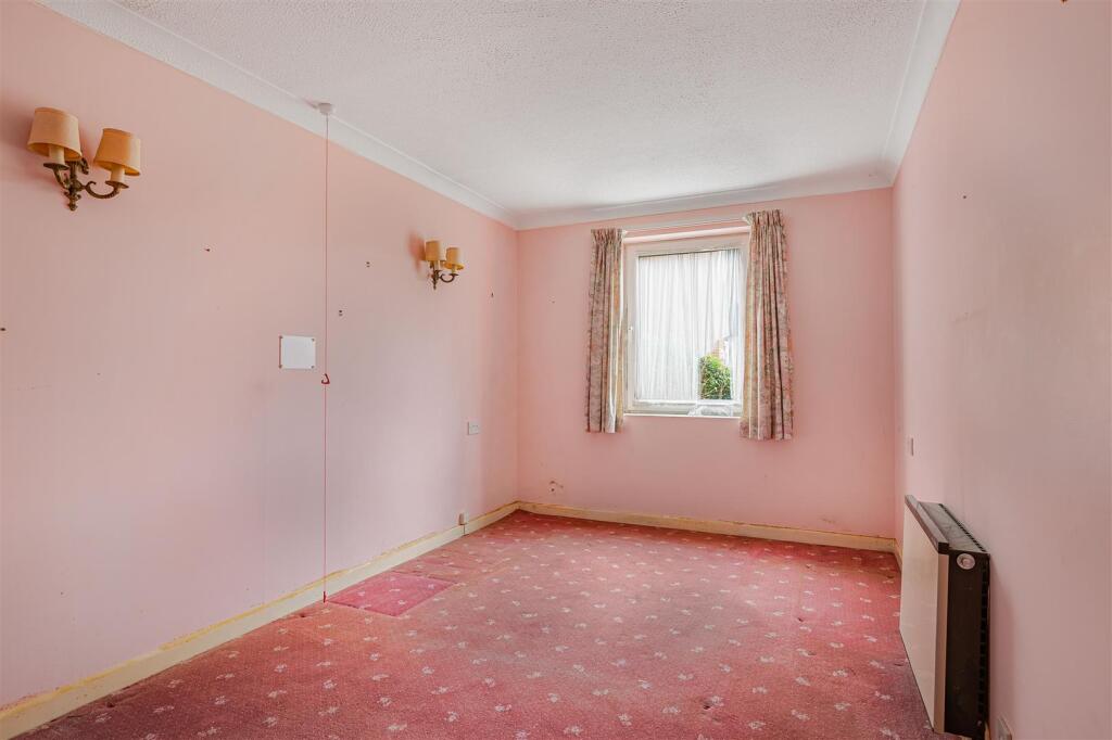 Sutton Road, Seaford photo 5