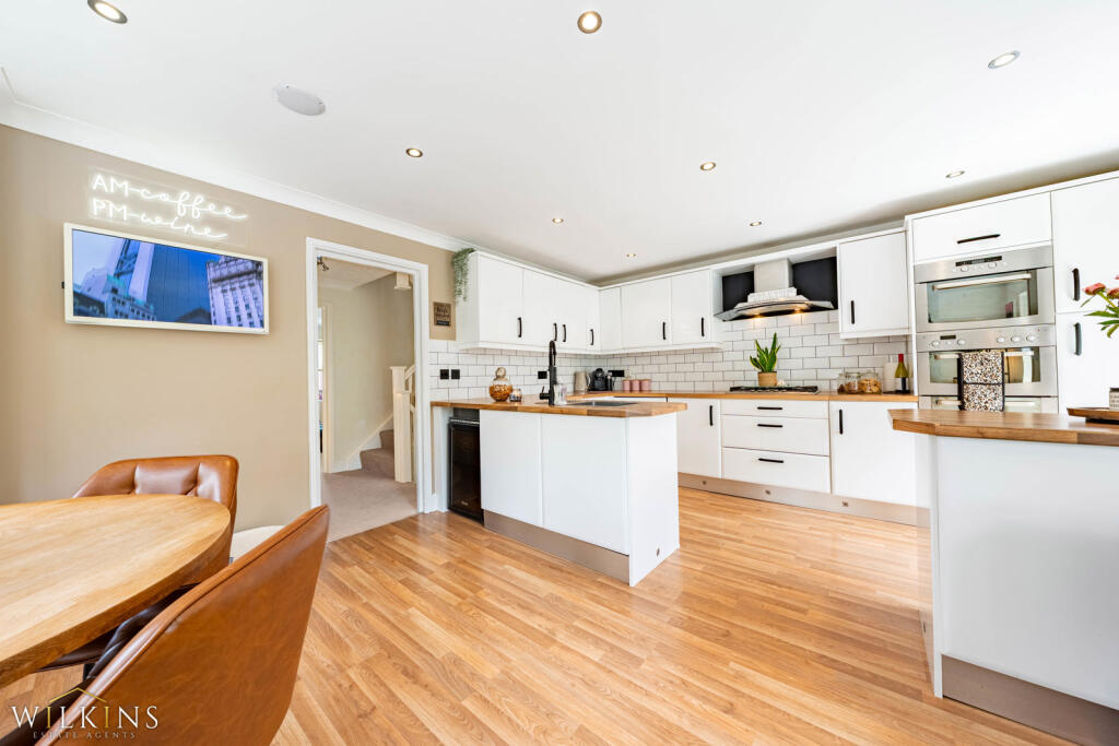 House in Tamworth, Staffordshire - View 4