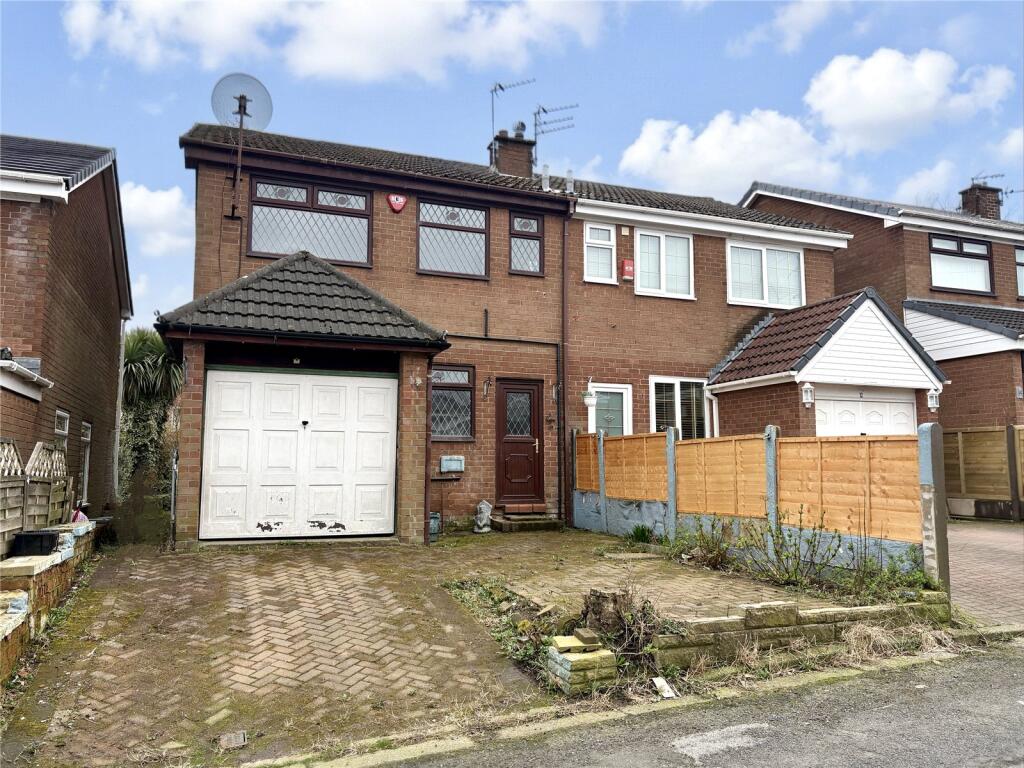 Main image of property: Minster Way, Chadderton, Oldham, OL9