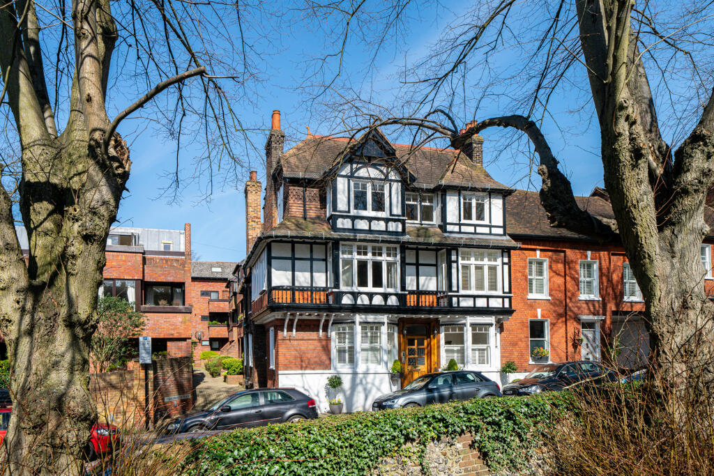 Main image of property: Romeland Hill, St Albans, Hertfordshire, AL3