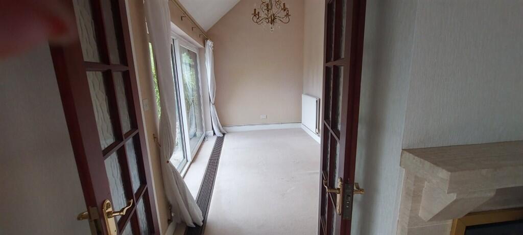 House in Tonbridge - More