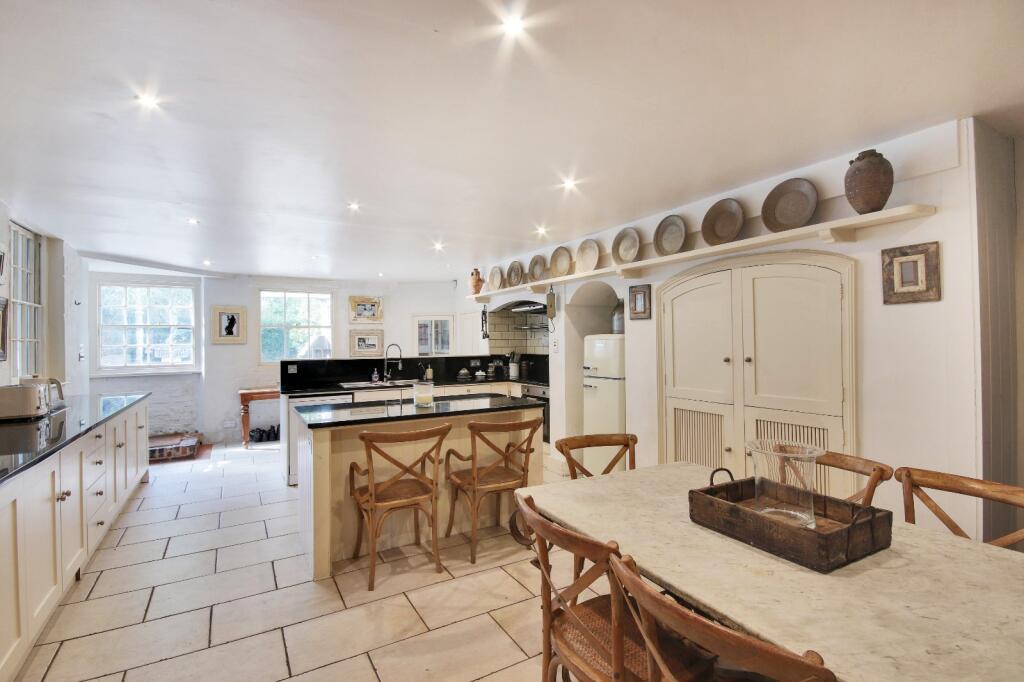 House in Rochester - View 2