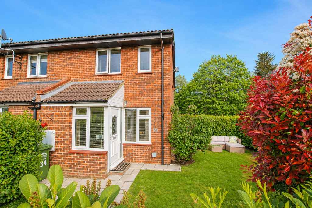 Main image of property: Kelly Close, Shepperton, TW17