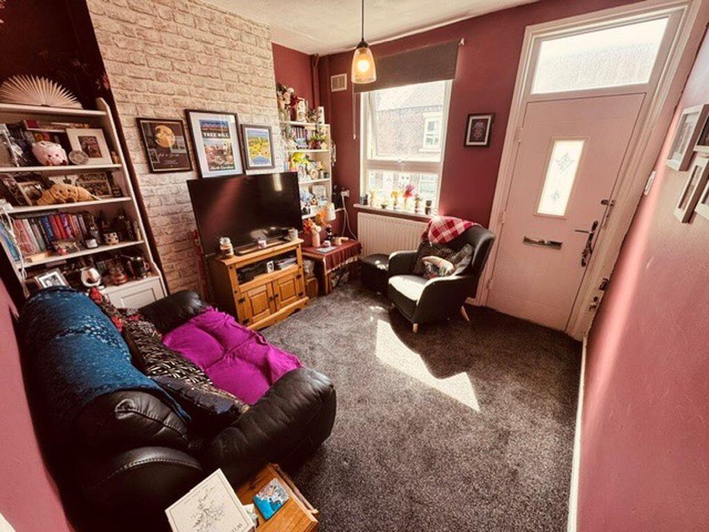 House in Stoke-on-Trent - View 5