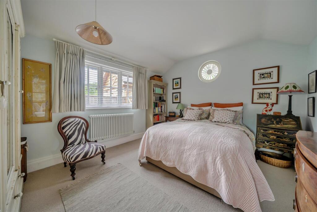 Apartment in Shrewsbury, Kingsland - View 6