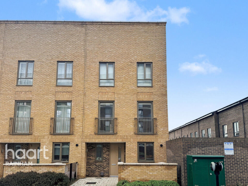 Main image of property: Bridgend Crescent, Rainham, RM13 8XJ