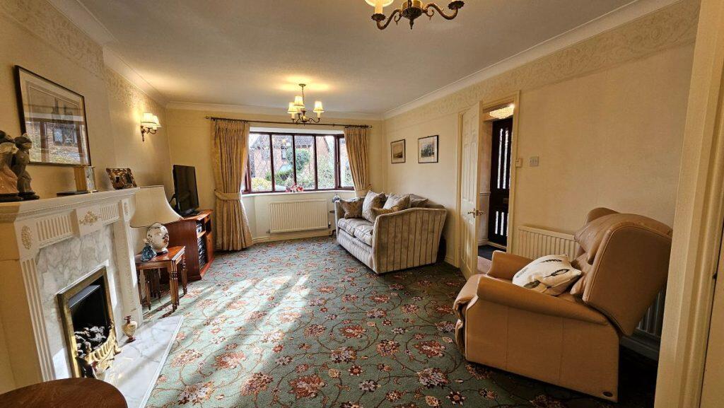 12 Keilder Mews, Bolton, BL1 5JQ photo 4
