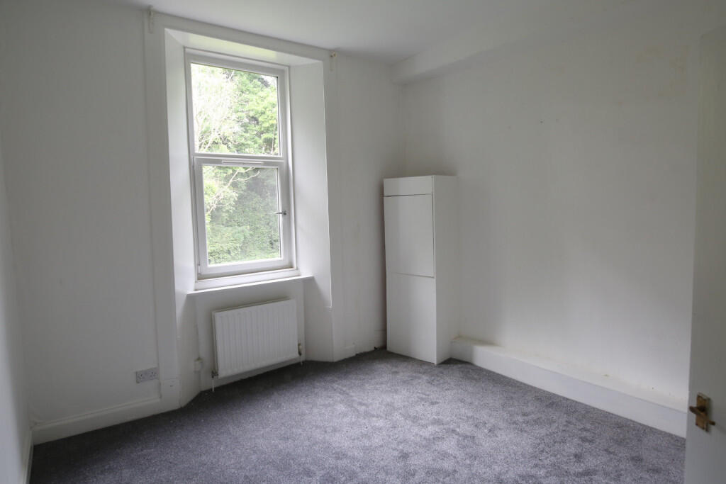 Apartment in Paisley - More