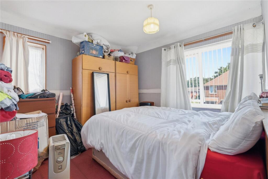House in Hyndburn, Oakenshaw - More