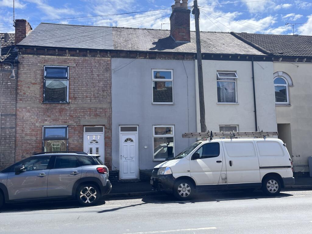 Main image of property: 126 Waterloo Street, Burton-On-Trent, Staffordshire DE14 2NF