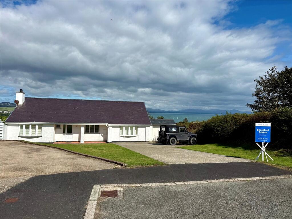 Main image of property: Lon Cernyw, Bwlchtocyn, Nr Abersoch, Gwynedd, LL53