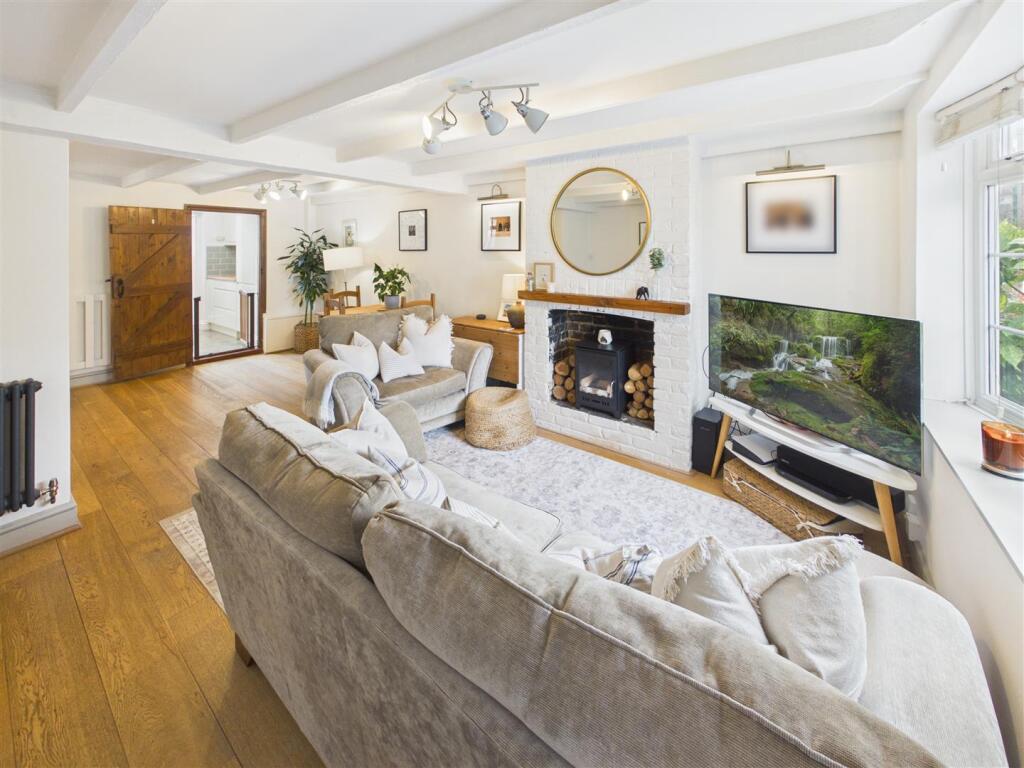 House in Kingston upon Thames - View 3