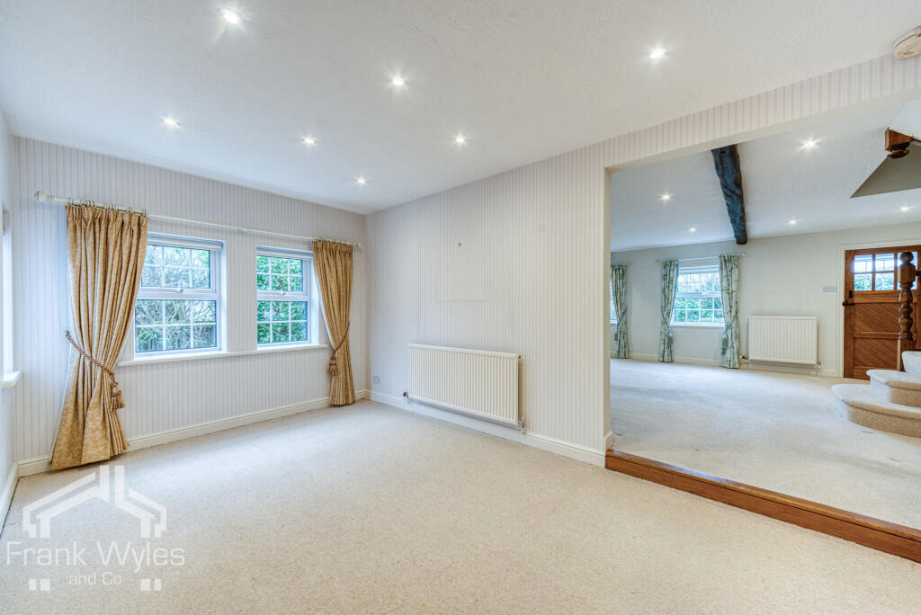 House in Preston - More