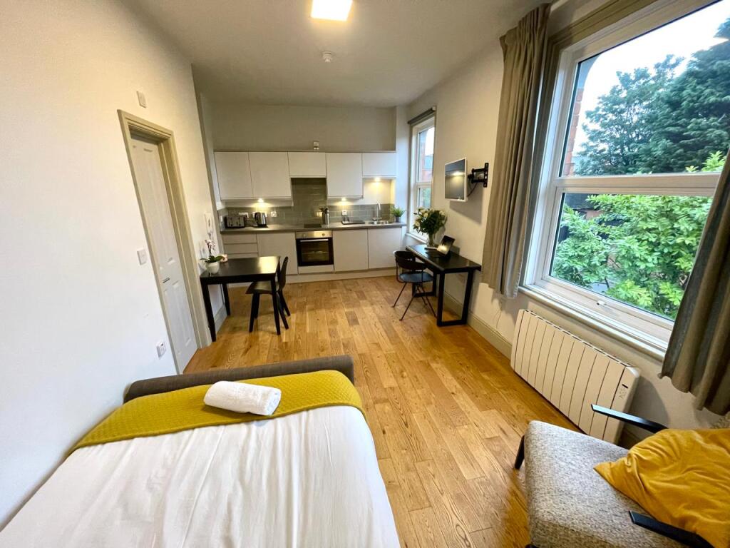 Main image of property: Woodhurst Road, Moseley, B13