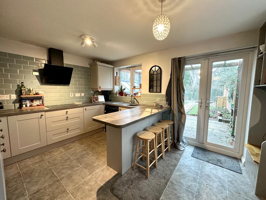 House in Walsall, West Midlands - View 4