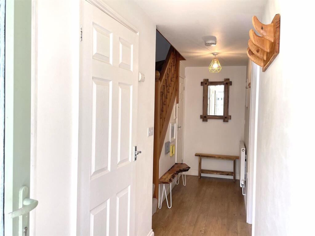 House in Truro - View 5