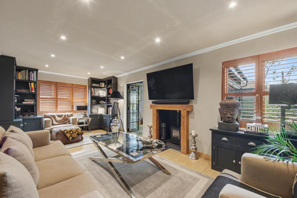 South Downs Close, Swanmore, SO32 - View 4