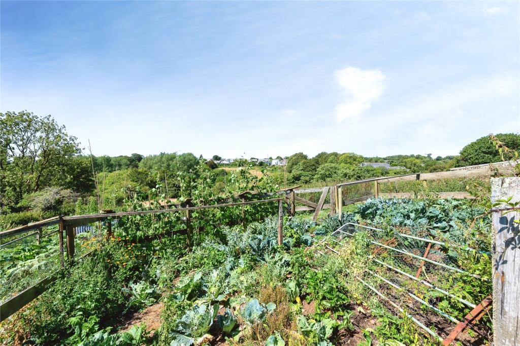 House in Plymouth, Camelford - View 4