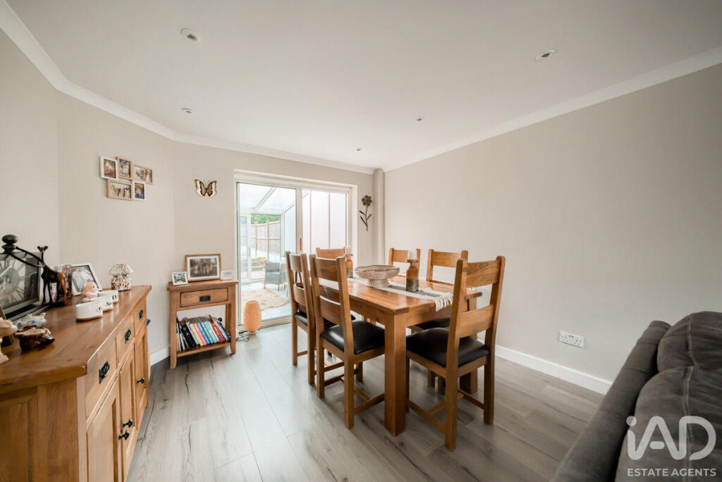 House in Coventry, Keresley Green, Whitmore Park - View 4