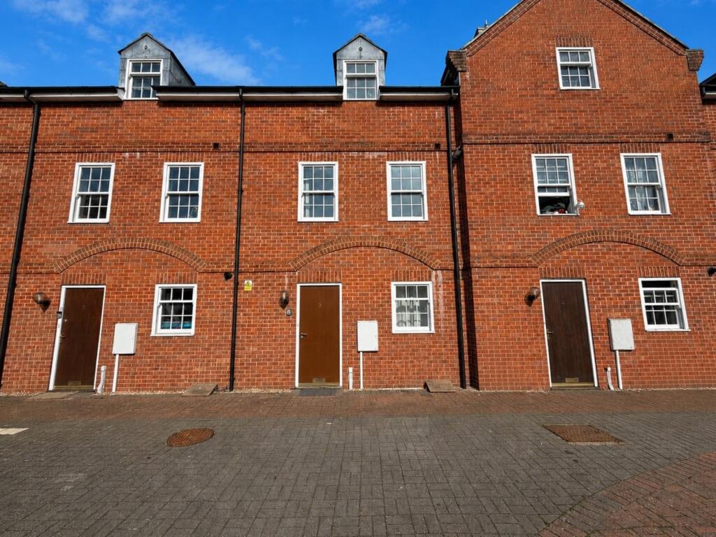 Main image of property: Lower Cherwell Street, Banbury, Oxfordshire