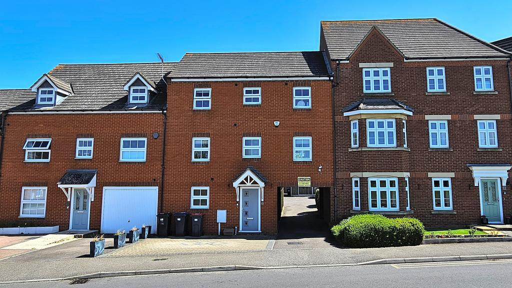 4-bed terraced on Talmead Road, Herne Bay, CT6 6NW, £335,000