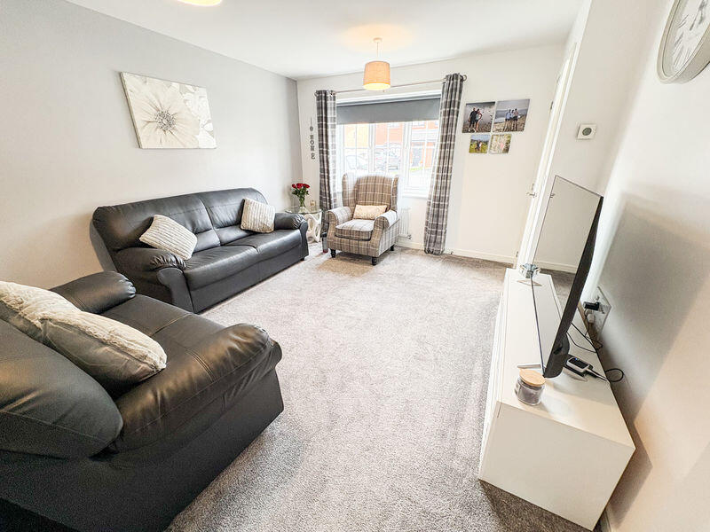 Turnberry Avenue, Blyth photo 3