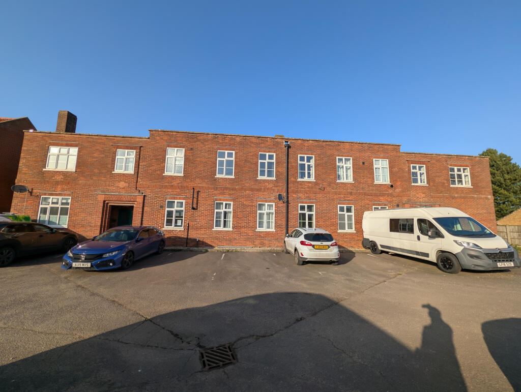 Main image of property: 31 High Street, Methwold, Thetford, Norfolk, IP26