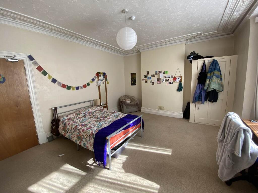 Apartment in Cardiff - View 2