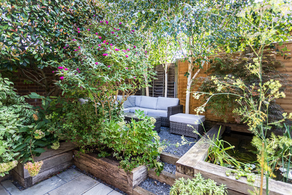 Main image of property: Avington Way, Sherfield-on-loddon, Hampshire